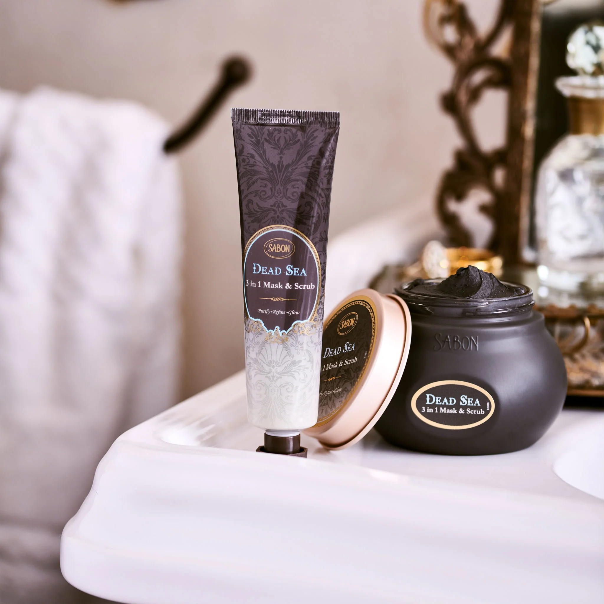 3 In 1 Dead Sea Mask Scrub 1.7oz (50mL) - Image 5